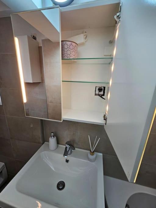 Affordable Suite In Vienna'S Hotpoint Dış mekan fotoğraf