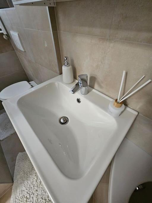 Affordable Suite In Vienna'S Hotpoint Dış mekan fotoğraf